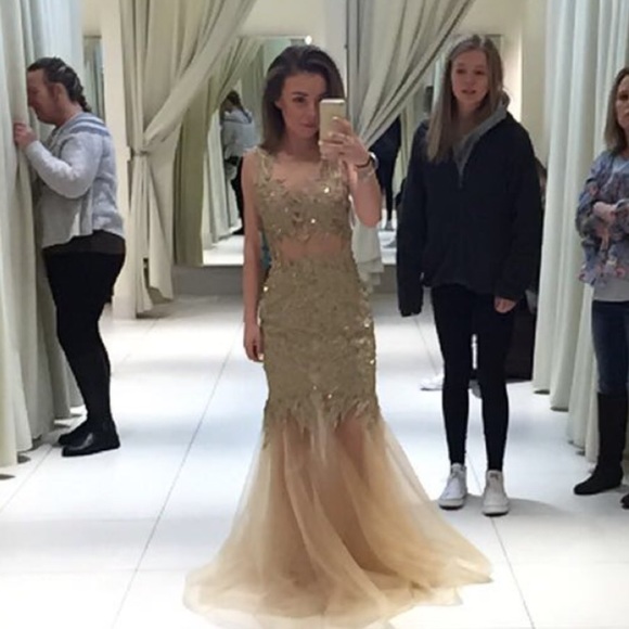 PROM DRESS - Picture 5 of 6